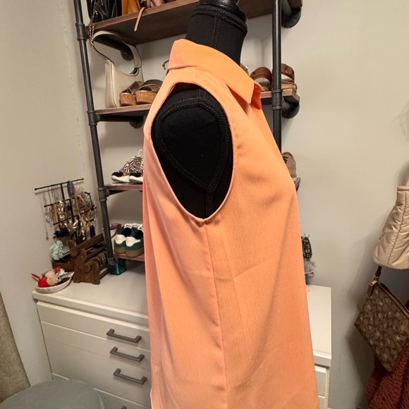 In unworn condition ٫Sleeveless Orange Women's Top - Picture 3 of 4